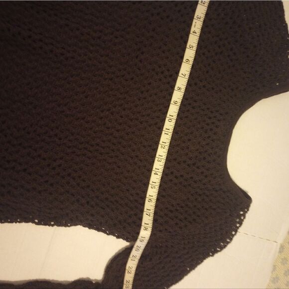 Indigo Soul crochet lace tunic with ruffled hem and see through sleeves - Picture 8 of 10